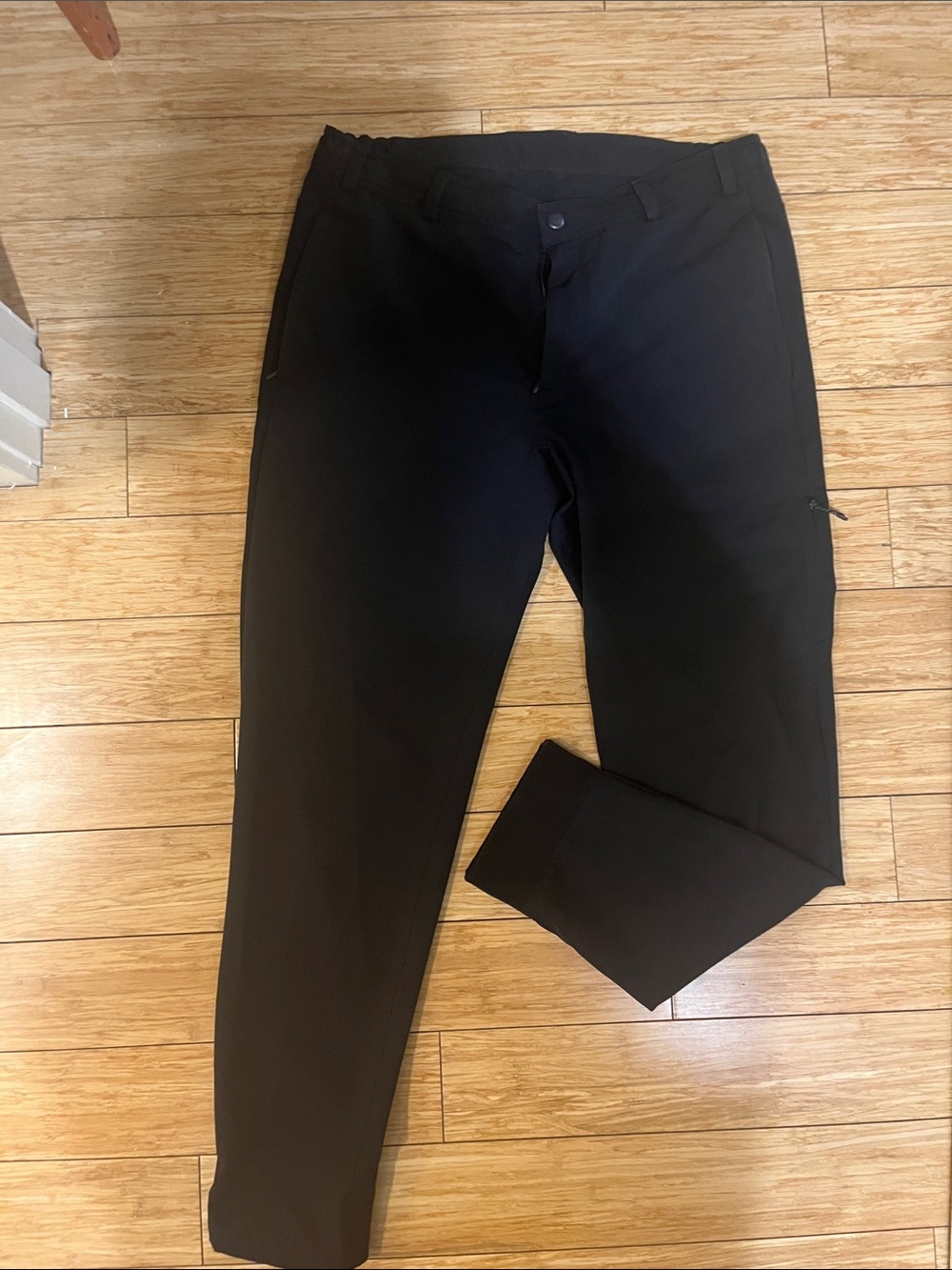 Mack Weldon Black Men's Chinos